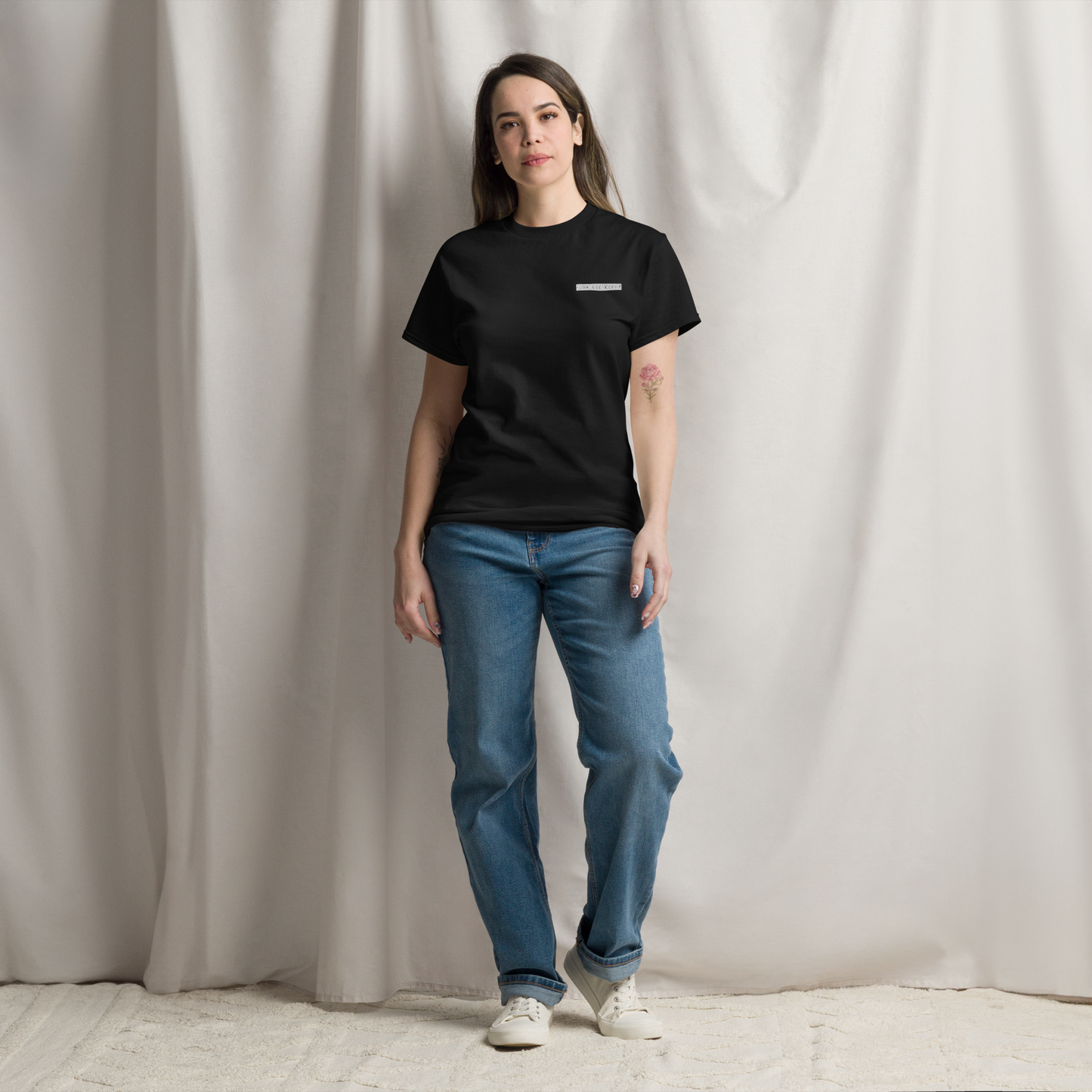 418 Rose Story Tee Black